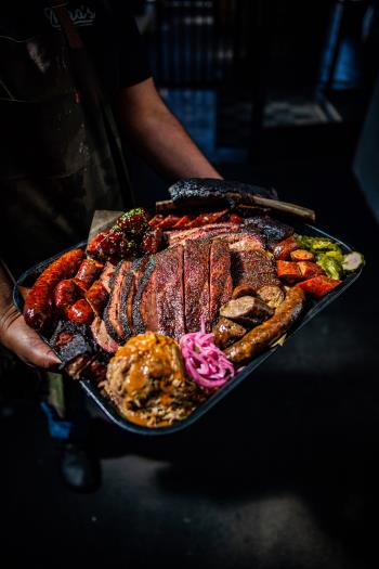 Moo_s_Craft_Barbecue_credit_John_Troxell.jpg